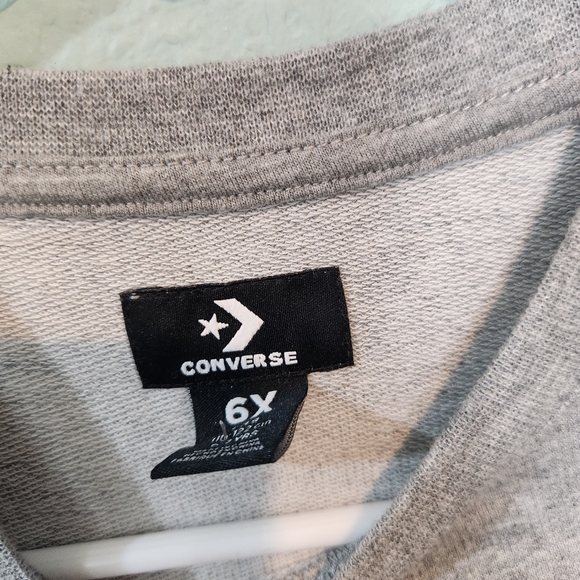 Converse Spell Out Youth Girls Sz 6x Gray Light Sweatshirt Crop Top Shirt Nwt - Picture 7 of 7